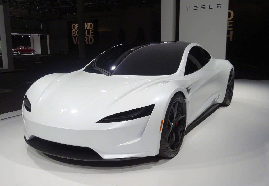 特斯拉roadster开启预订,2.1s加速1000公里续航