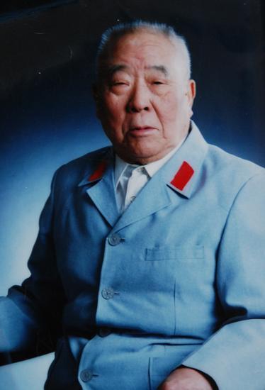 这两个命令很奇怪,让部下惊讶不已,最后却大赞:司令员真厉害!