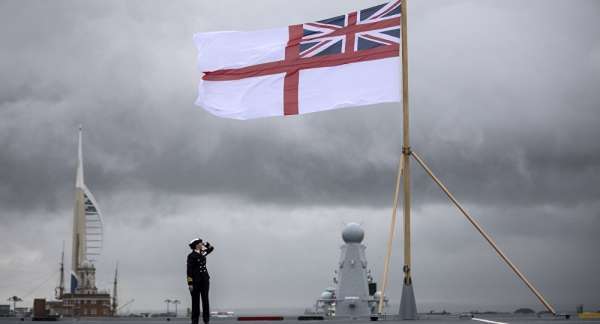 而是"日已落帝国"的事实,前英皇家海军第一海务大臣兼海军参谋长就无