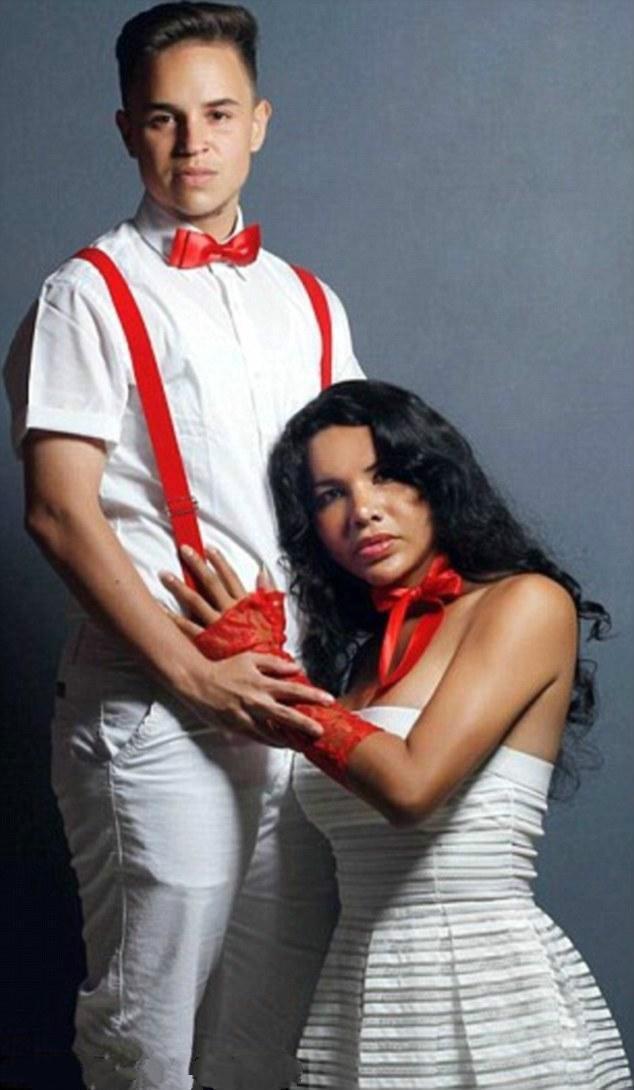 男人变女人, 女人变男人, 变性夫妇受孕产子怀胎十月成功生下孩子!