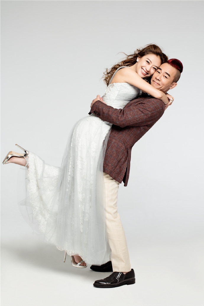 她17岁出道,27岁嫁大16岁老公走红,如今又靠儿子再度翻红|应采儿