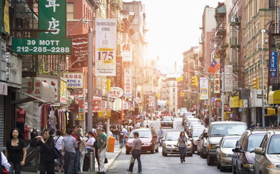 这座城市就是位于美国洛杉矶市中心东面约9英里的一个城市--阿罕布拉