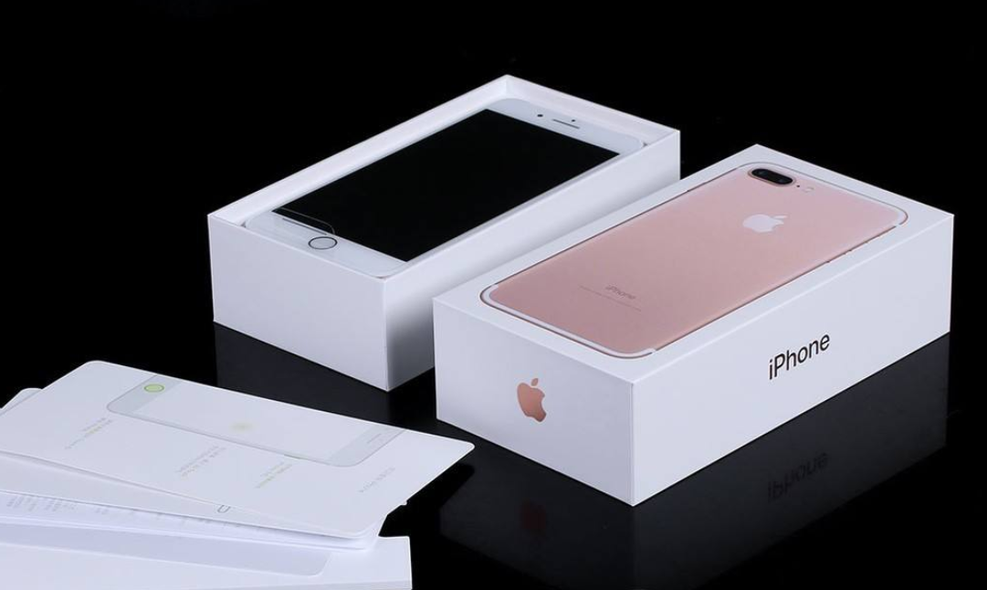 iphone包装盒底有数据线假的大批网友被骗拆盒