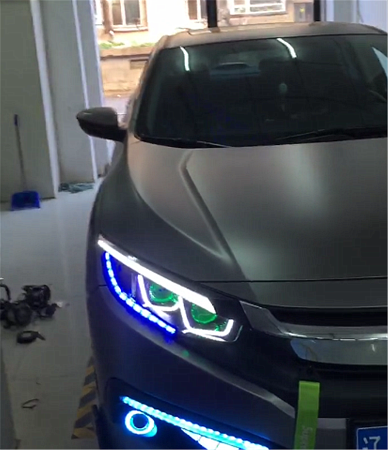 思域现改装店,全车贴"哑光黑",还改"恶魔眼",汽配风十足!