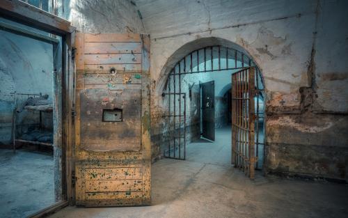 从1990年开始,这座监狱没有狱警看管,但至今没人跑得掉