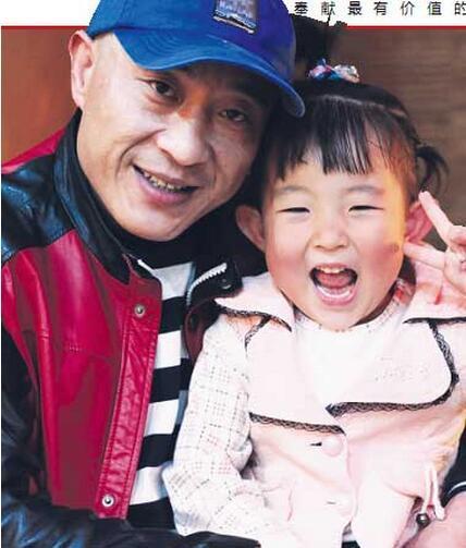 现如今刘小光与妻子陈静结婚多
