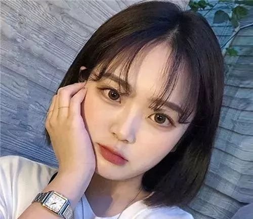 8款适合学生党的短发发型 低调但超好看