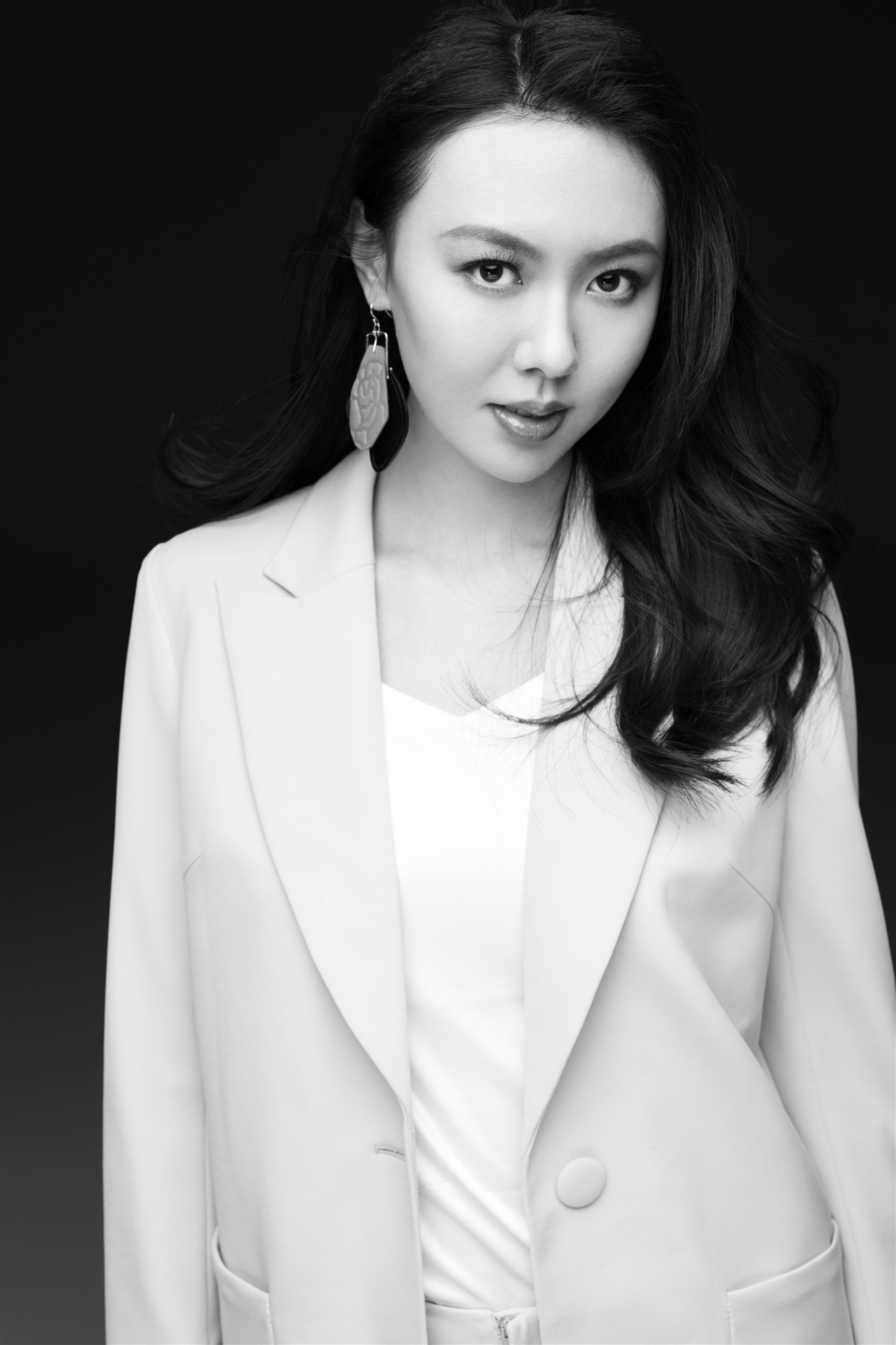 刘梦娜受邀出席香港电影导演会30周年晚宴暨年度颁奖礼