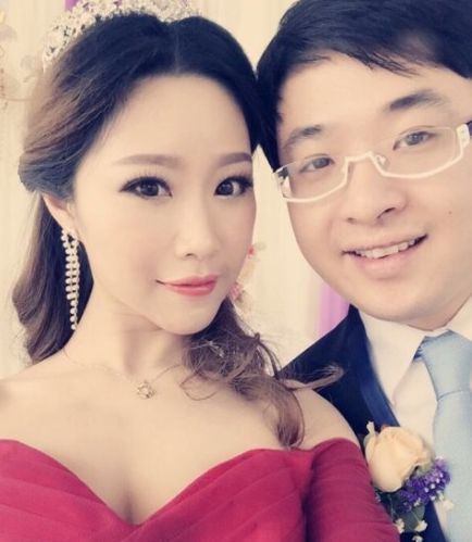 柯凡回归后"学乖",自曝收入不足苏群十分之一__财经头条