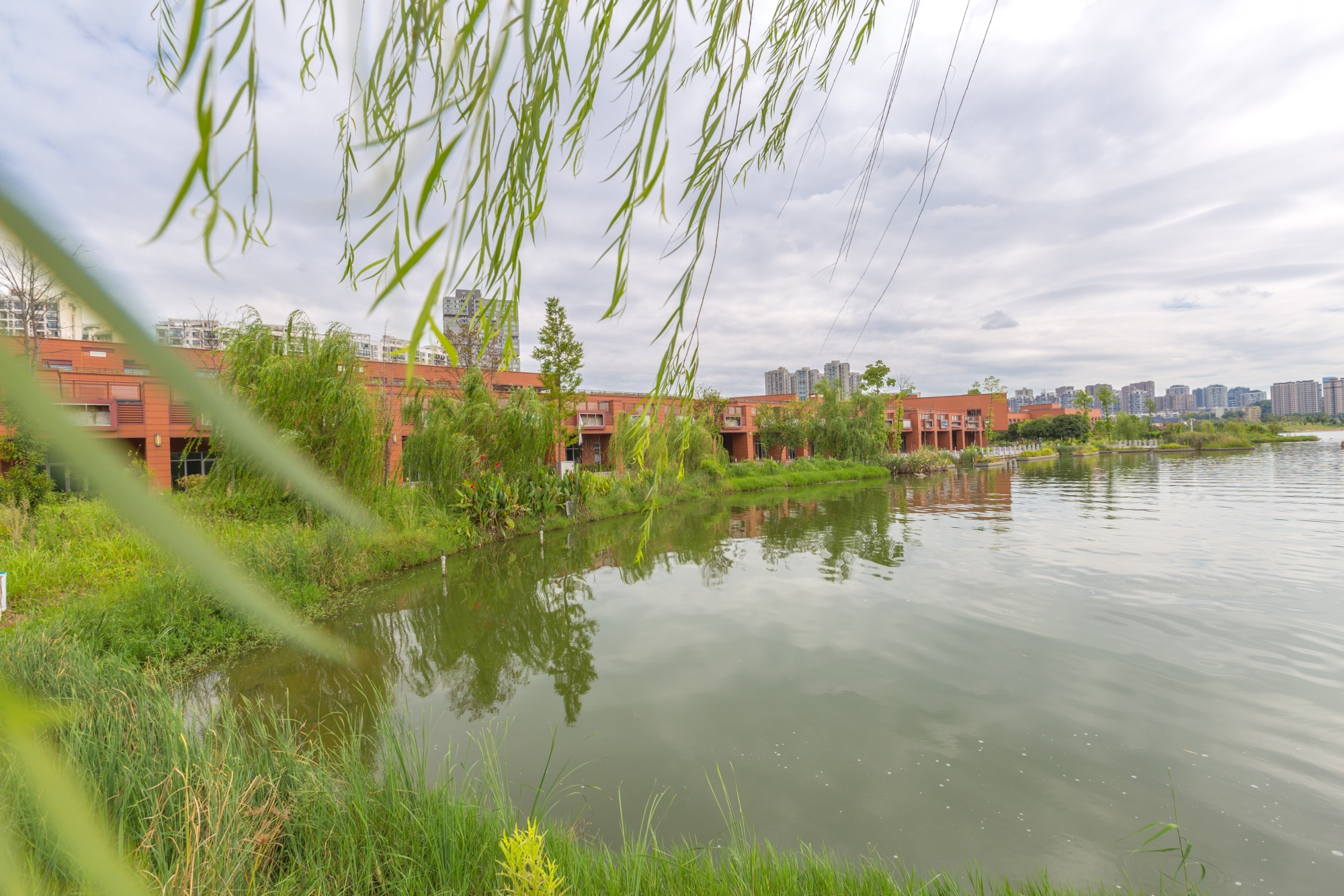 西湖文化园,我猜你一定认为它在杭州,那你就错了