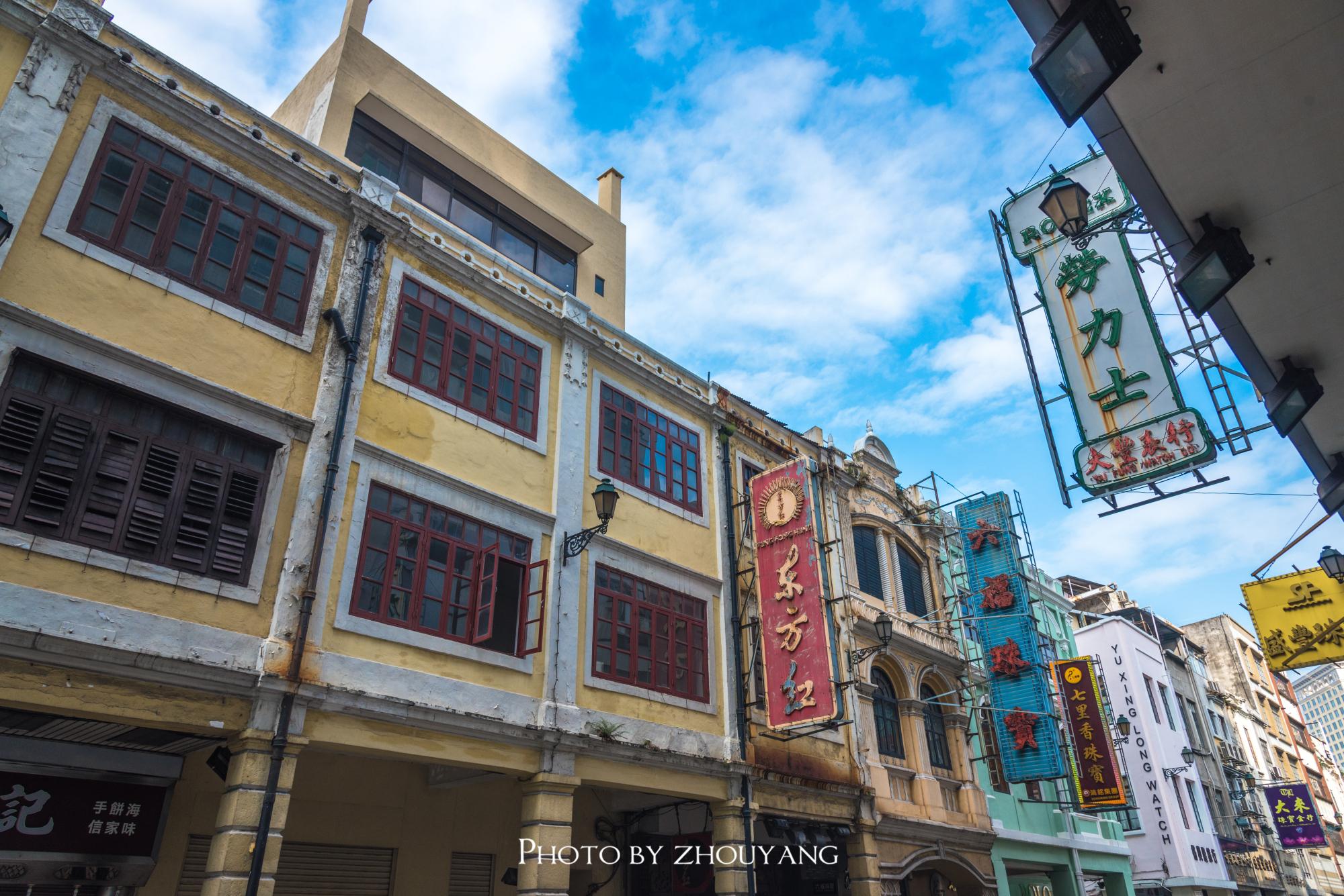 新马路,它是澳门最繁华的历史街区,中西结合繁荣了200多年|澳门半岛|澳门|建筑_新浪新闻