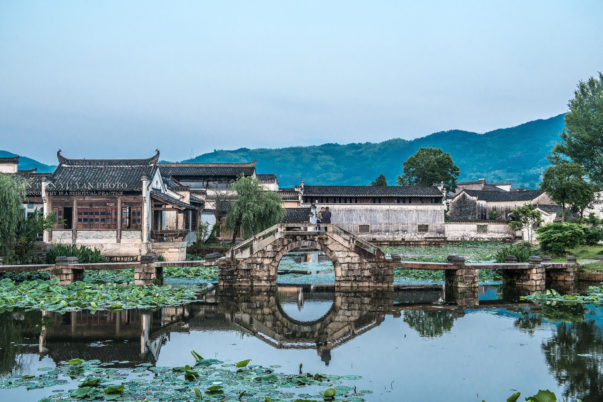 《爸爸》拍摄地呈坎八卦村虽然很牛,但不该要收那么贵的门票