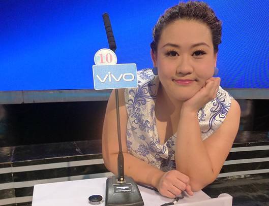 非诚勿扰:胖姑娘成功牵手猛亲孟非,时隔四年,她已逆袭成为女神