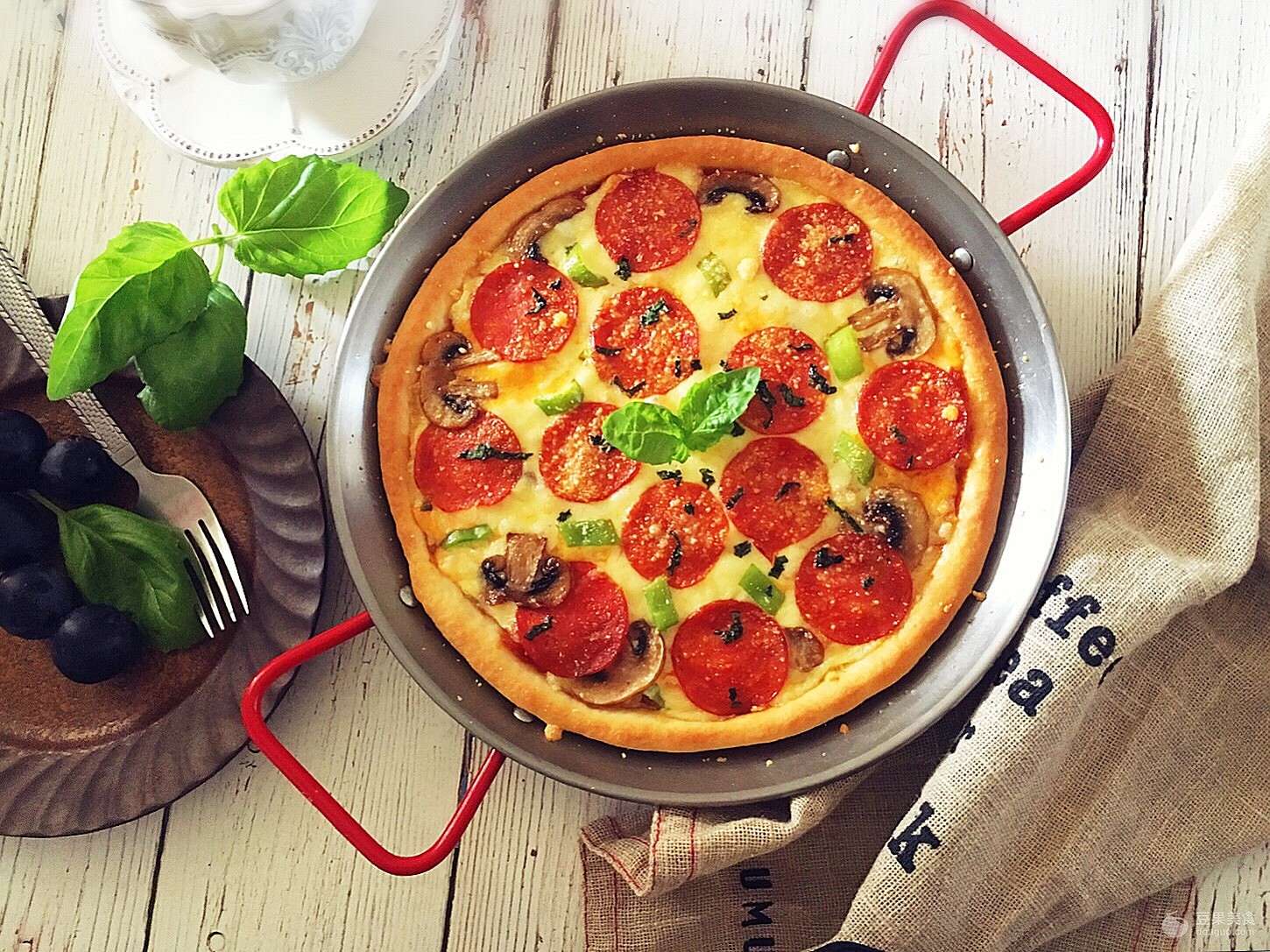 萨拉米意式披萨雀巢营养早餐