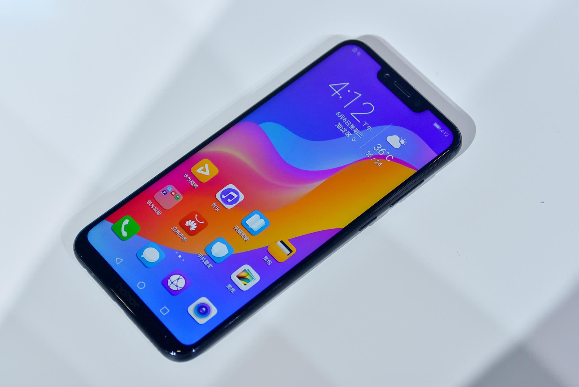 伴随荣耀play而生的是华为gpu turbo技术,虽然gpu turbo技术已经没有