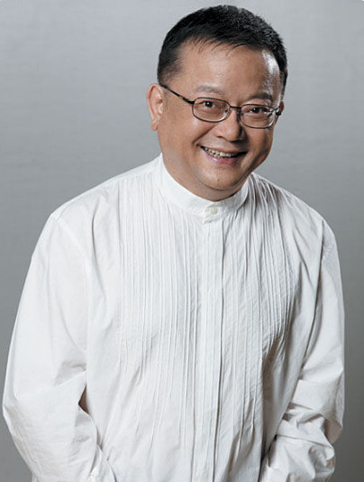 与网恋认识的第三任妻子像父女,儿子小他60岁