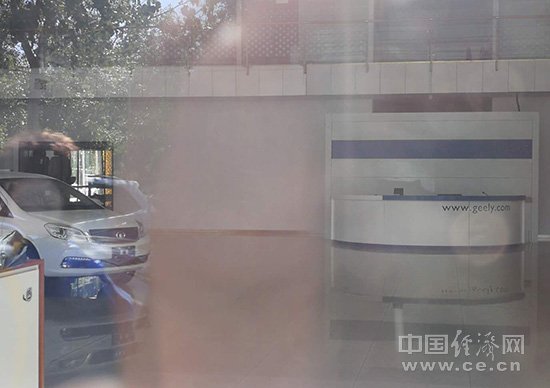 【十一见闻】车市也讲“丛林法则” 两极分化冷暖自知
