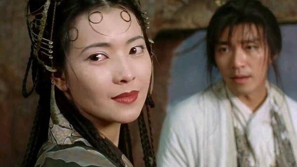 55岁蓝洁瑛暴毙,肿瘤13年没钱治,一生饱受折磨晚景凄惨!
