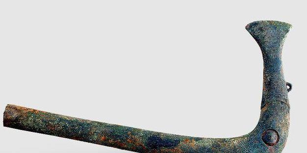 这两座博物馆,有三件模样古怪的兵器,一般人不知道它们的名字