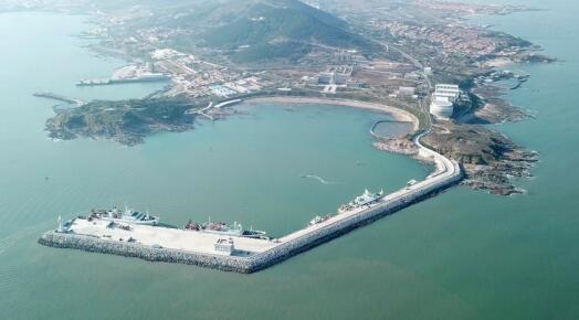 阿拉善盟贺兰山自然保护区正在恢复俏丽容颜