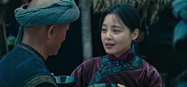 辛芷蕾将怒晴湘西女1的美开成了一朵叫红姑娘的花