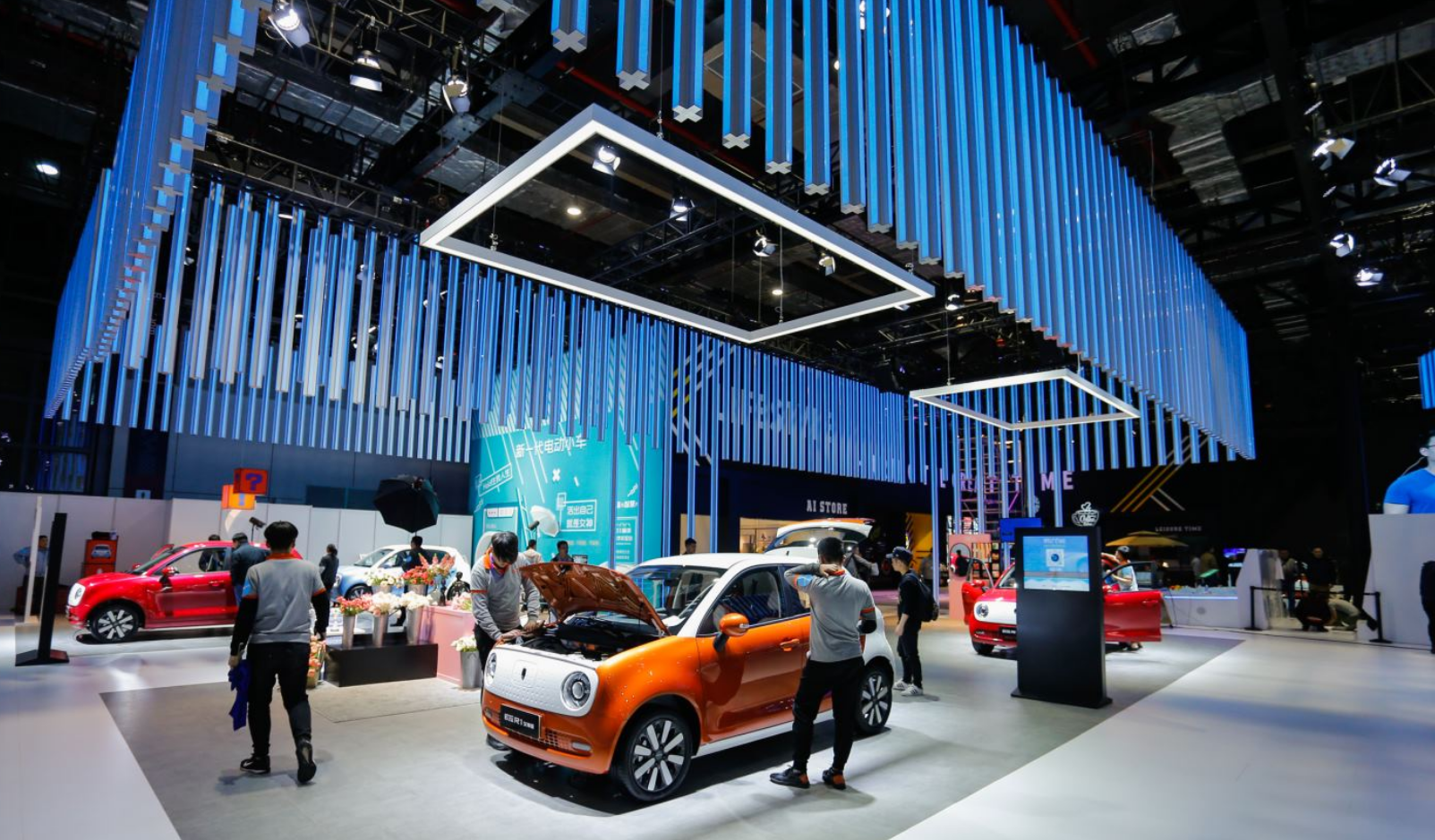 上海车展绽放女神魅力,欧拉r1女神版惊艳亮相