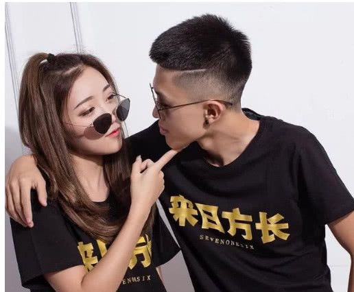 小伊伊宣布好消息,快手2亿用户纷纷叫好,牌家军崩溃落泪!