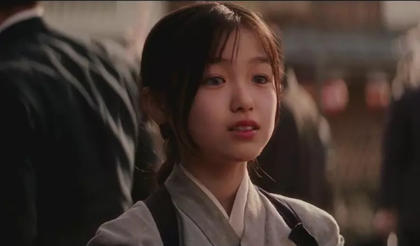 25岁的她,仍然楚楚动人|蓝宝石|千代|艺伎回忆录_新浪新闻