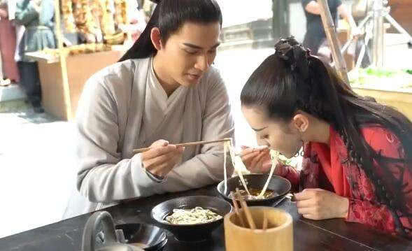 当古装美人开始吃面,热巴林依晨可爱,杨幂惹人心疼,吴谨言霸气