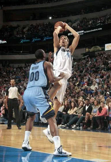 兴开云体育- 开云体育官方网站- 开云体育APP下载合产业优选混合发起式C