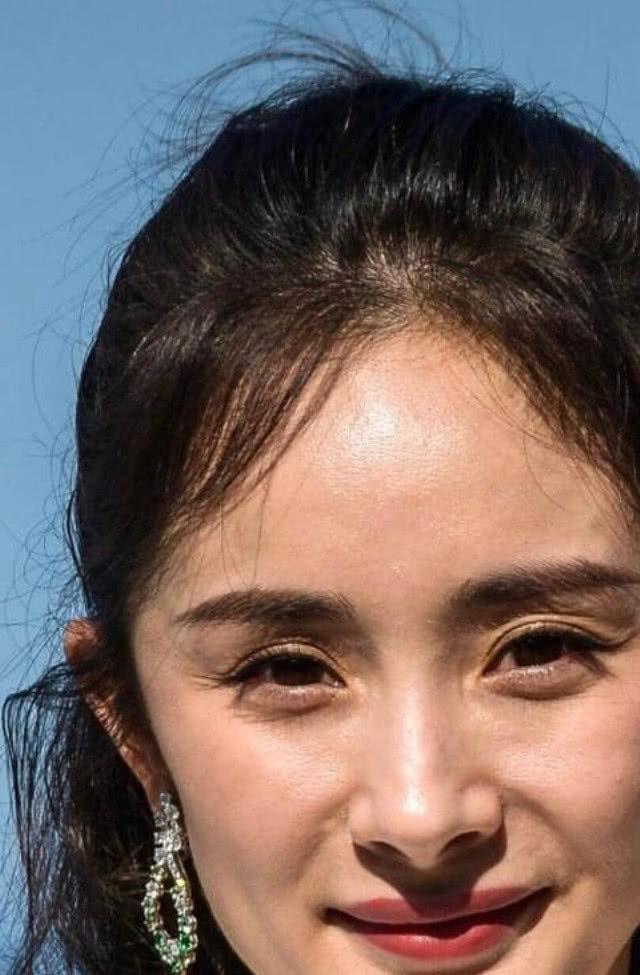 明星无ps照片杨幂和李冰冰细纹明显杨颖表情僵硬而她却没
