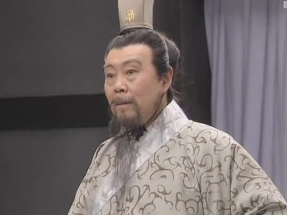 孔融以孝闻名,又因为不孝被诛杀,他到底是个什么样的人