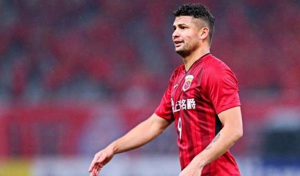 中超6名球员列入归化名单,网友:世界杯看到中