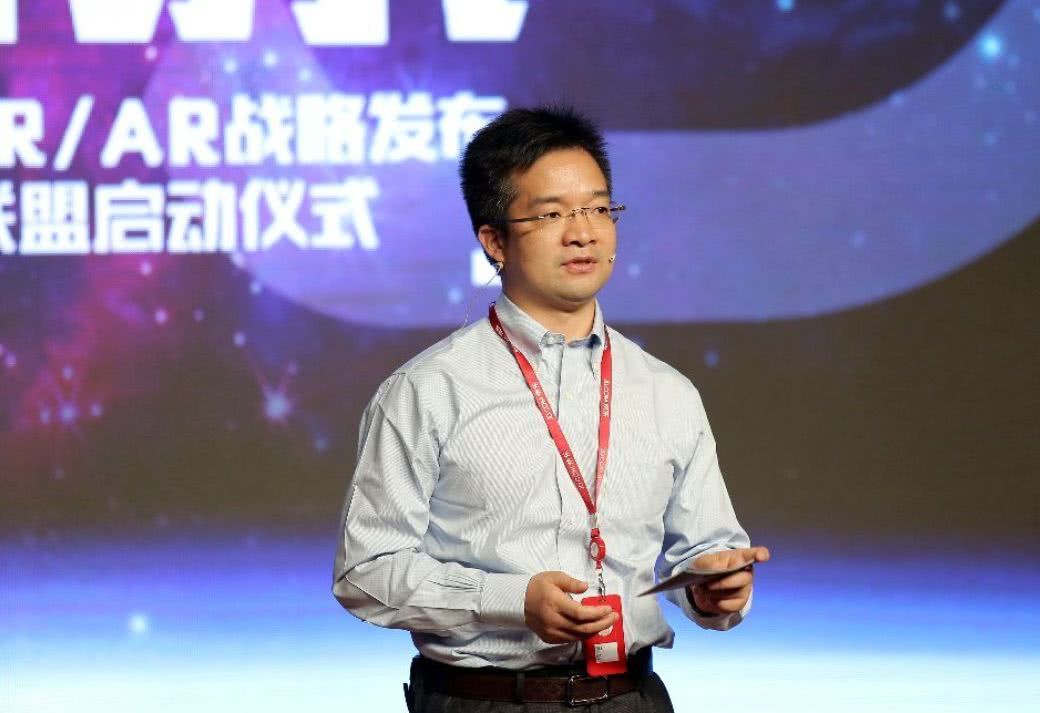 it男胡胜利竟变成行走的时装京东做强时尚业务决心真大