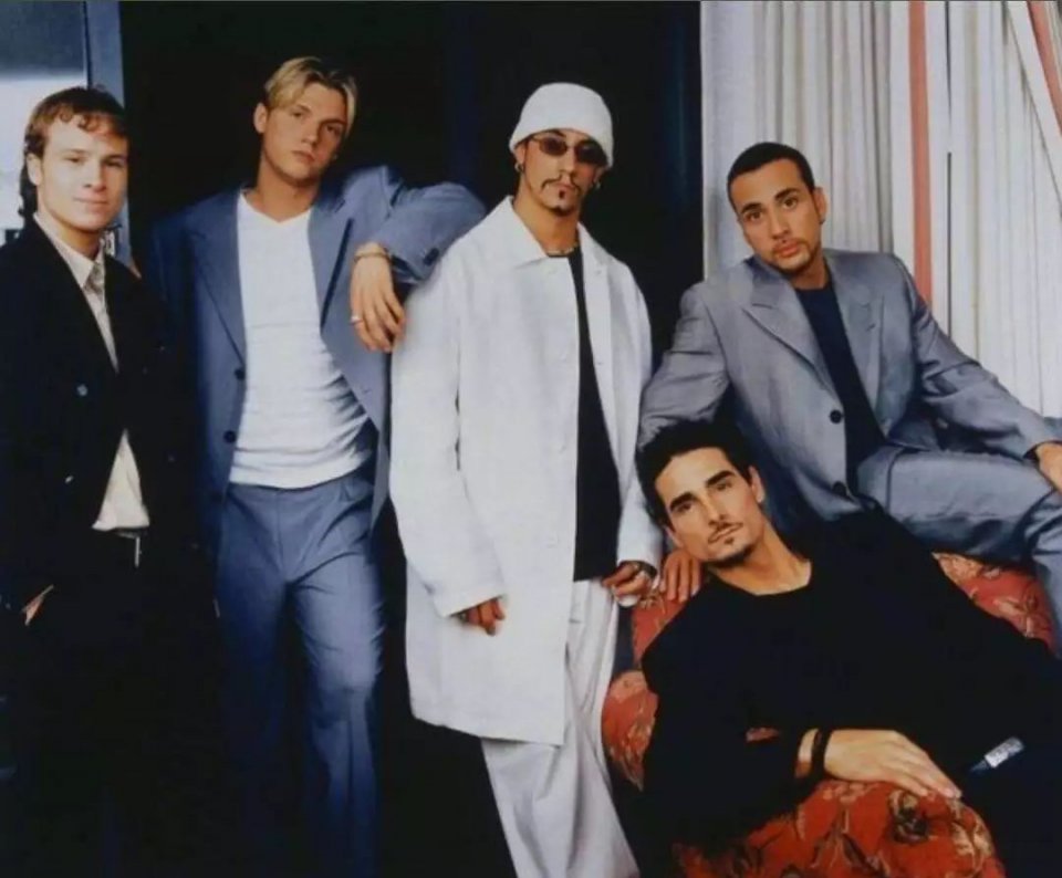 后街男孩回归勇于尝试人生的每一种不同