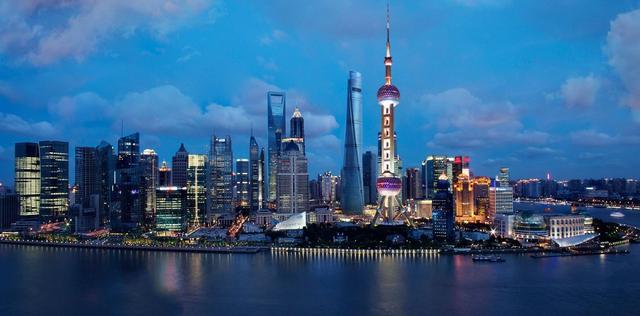 中国内地最富裕的十大城市地标建筑,上海最经典,深圳最高!|东方之门|平安大厦|经典_新浪新闻