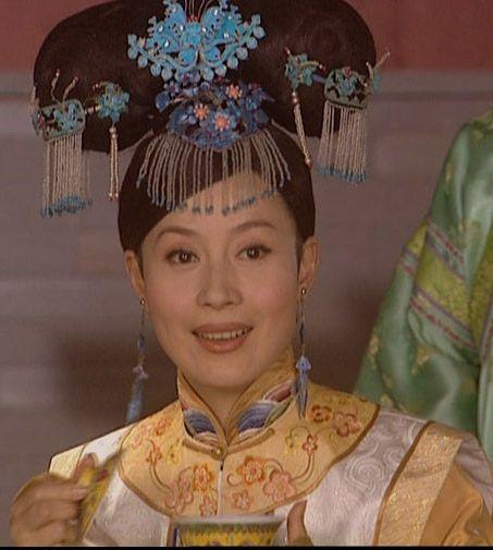 她跟老公结婚20年没生孩子,被抛弃后一气之下整成硅胶脸|邬倩倩