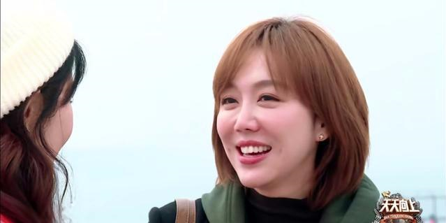 最近有一位女星频频上热门的综艺节目,这位女星就是姜妍.