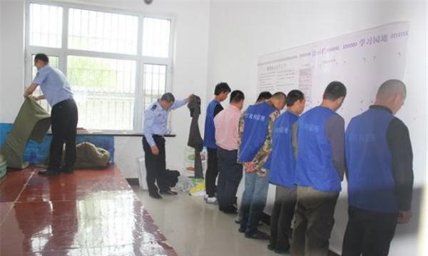 在拘留所"待"了几天,个人档案上会留下案底吗?看完心里有底