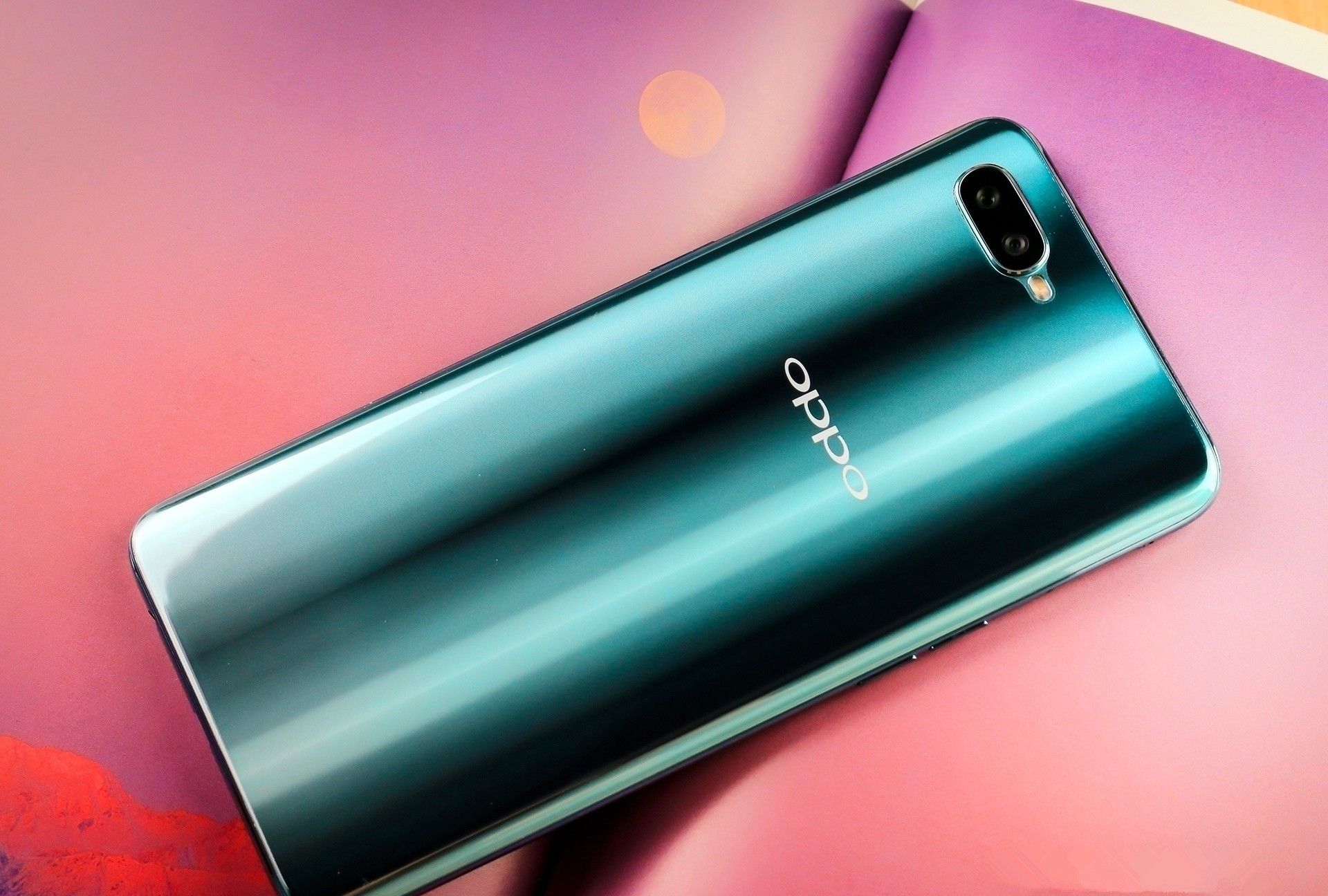 搭载骁龙660的oppor15x售价2499元值得吗