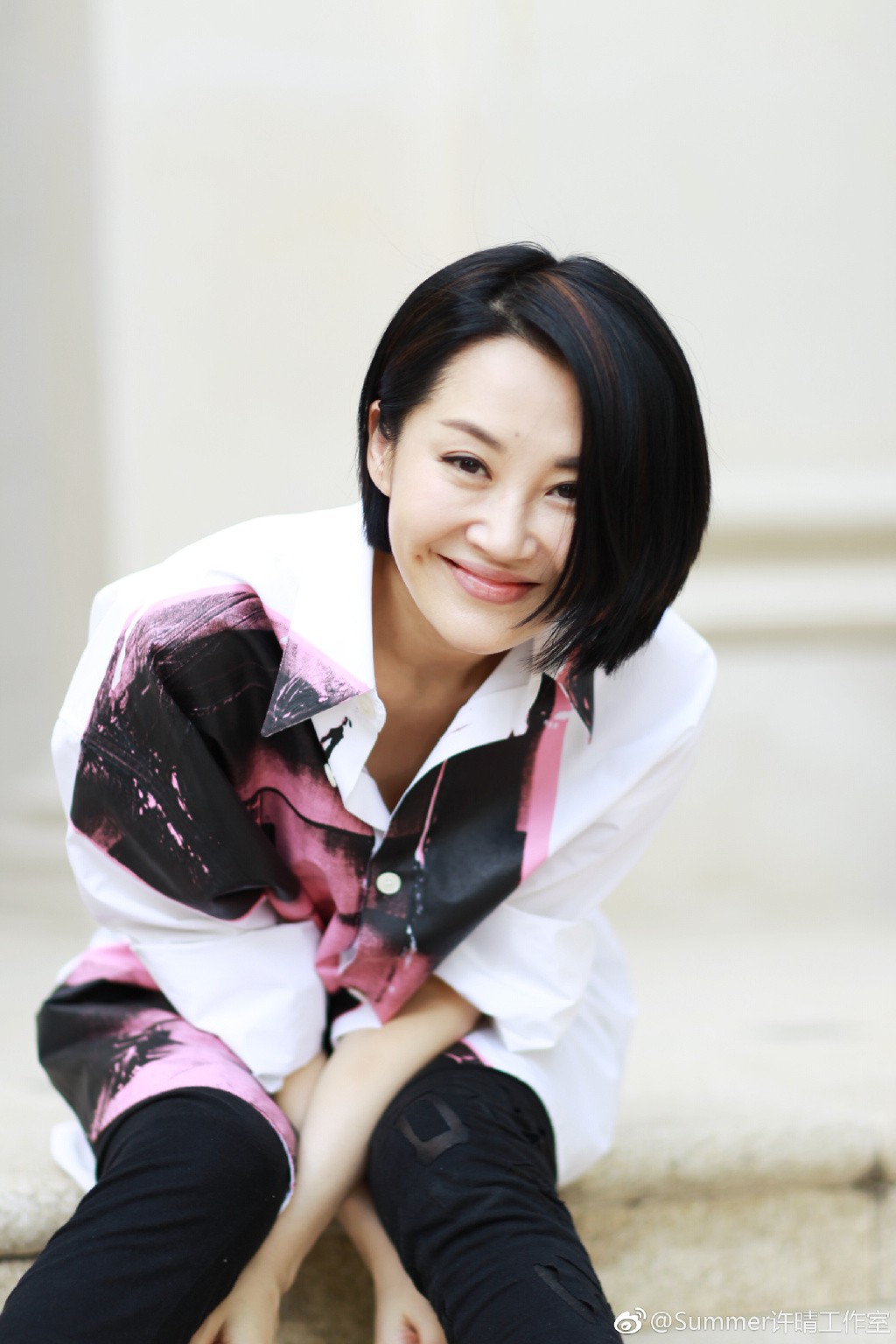 四位明星的发型就是答案,减龄更时尚|发型|许晴|短发_新浪新闻