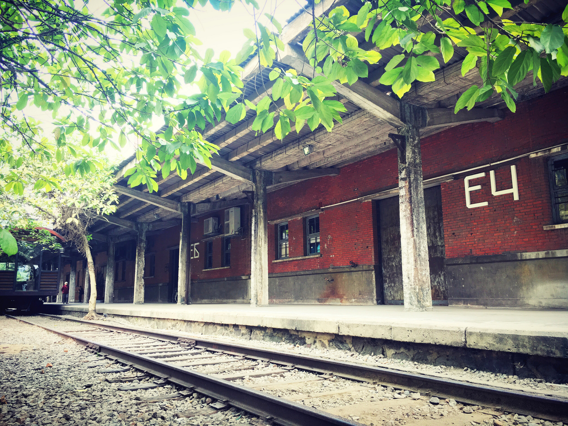 广州的"798",罐头厂改成创意园区成了文艺聚集地