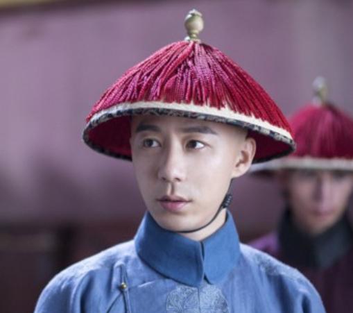 就是这一个小太监,亲手把她培养成清朝唯一一个有汉人血统的皇后