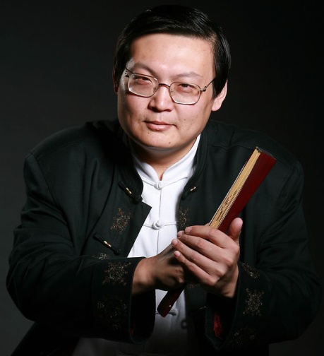 说过自己不再上春晚,但是小辈们不一样,他们需要挑战自己,他们还年轻