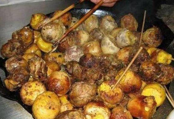 特别火的5种美食,外国人看了不敢吃,国人喜欢得不得了!