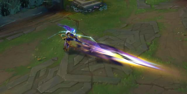 而赵信手中的长枪也是非常好看的一把武器