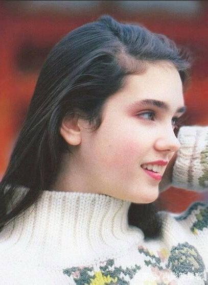 詹妮弗康纳利阿丽塔战斗天使的机甲师绮莲为舞台而生