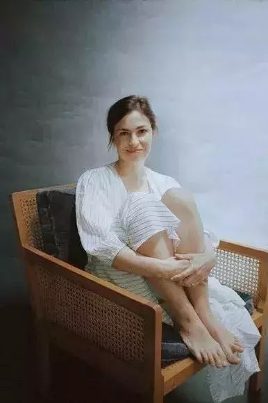 可就在丽萨写作这本书的时候,她才发现苹果公司的官网,乔布斯本人的