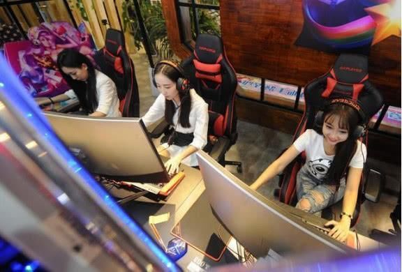 女网管:网吧里玩这3种游戏的人最有修养,都是公认的高素质玩家