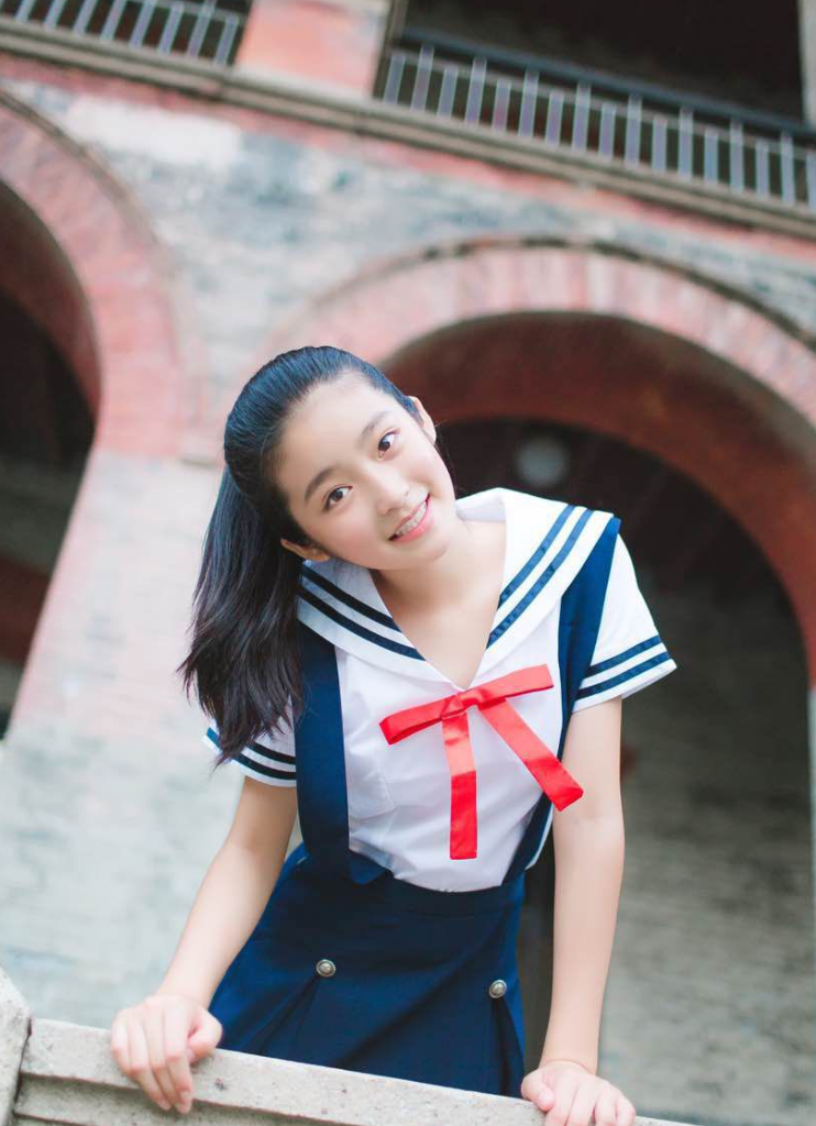 她9岁出道,10岁与胡歌合作,11岁与杨幂搭戏,而今成女神|柴蔚|搭戏